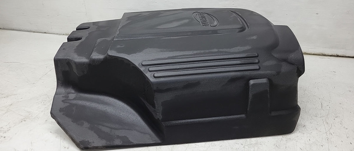 Pre-Owned 2009 Cadillac Escalade Engine Cover 6.2L G639160