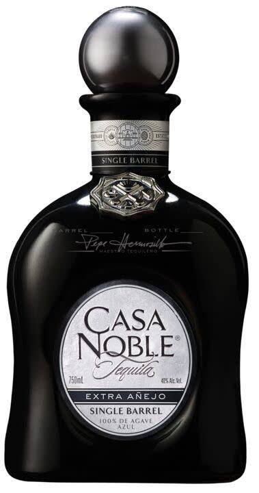 Anejo Tequila - 750 ml bottle X751528