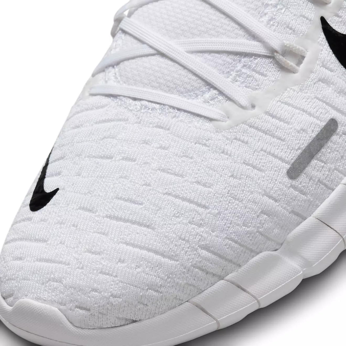 White Light Silver Running Shoes R217133