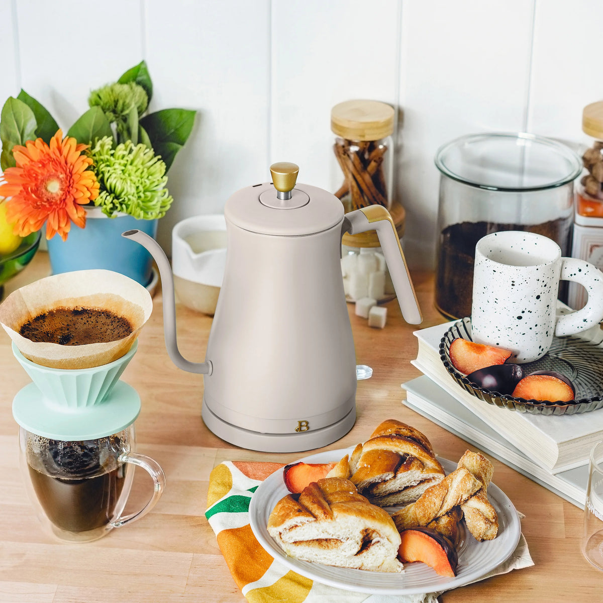 1-Liter Electric Gooseneck Kettle 1200 W Porcini Taupe R26145