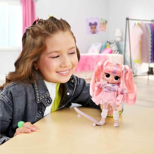 Tweens Series 4 Fashion Doll Ali Dance with 15 Surprises and Accessories R4751