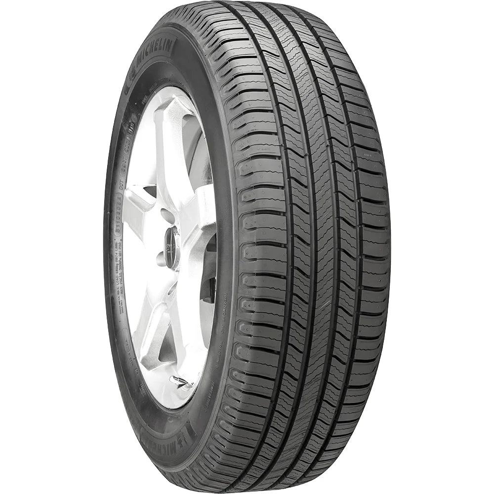 225/60R17 99H All Season Passenger Tire R922