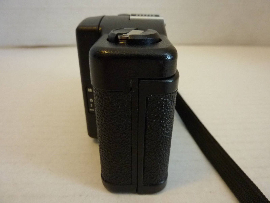 35mm Camera with 32mm Lens K9863