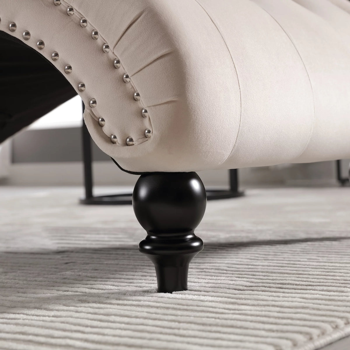 Beige Velvet Tufted Chaise Lounge with Wood Legs H713