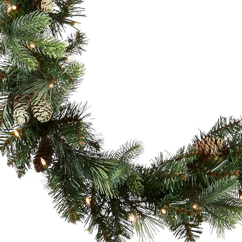 9 ft Pre-Lit Artificial Christmas Garland with 100 Clear Lights B694