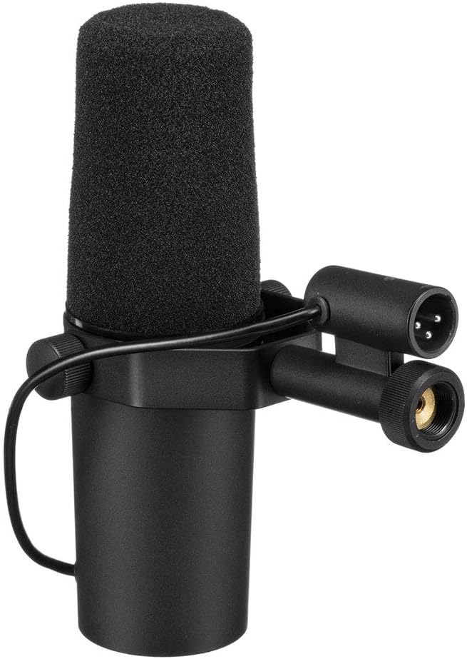 Cardioid Dynamic Vocal Microphone with XLR Cable O243