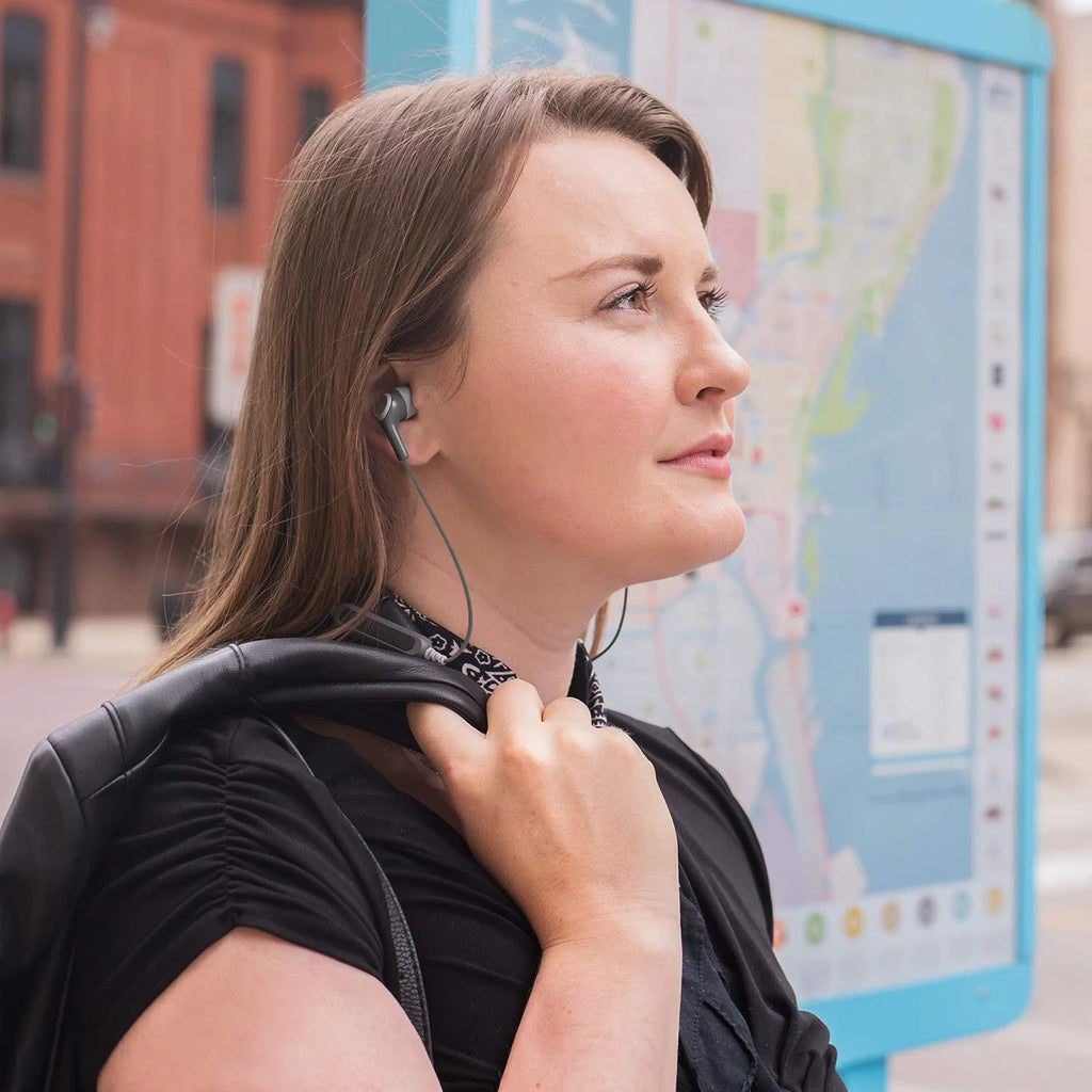 Black Bluetooth Earbuds W76613