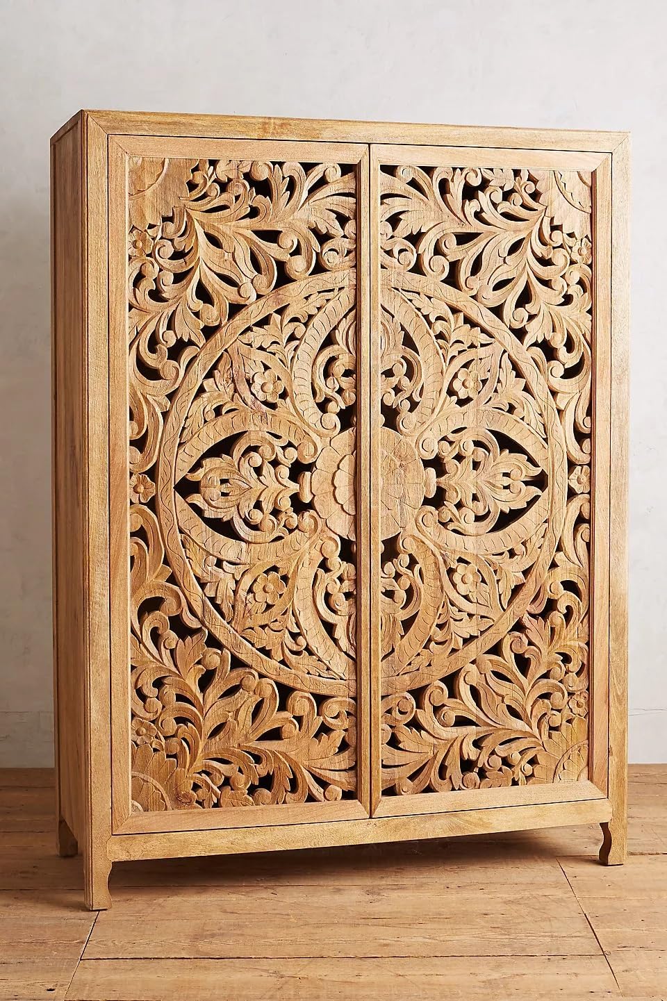 Natural Armoire M977543