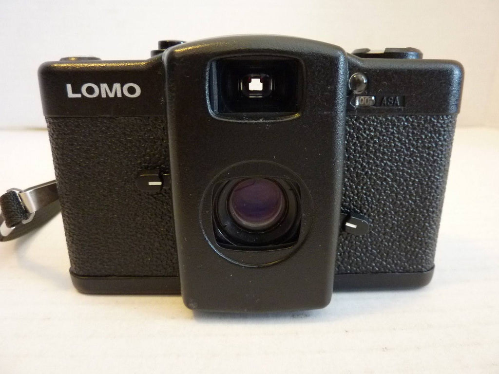 35mm Camera with 32mm Lens K9863