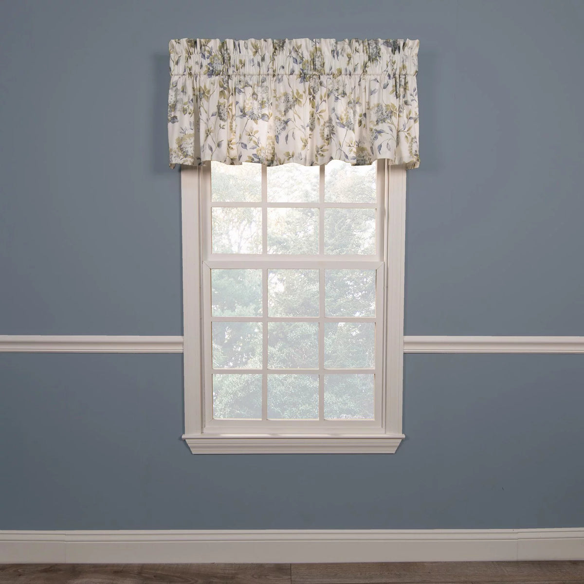 Tailored Valance M512954