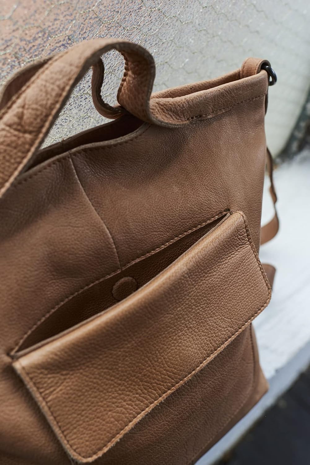 Brown Leather Tote Bag B298346