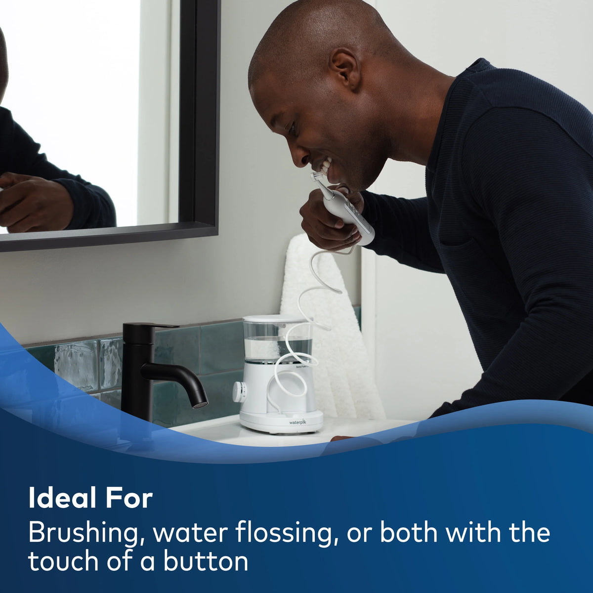White Electric Toothbrush & Water Flosser Combo O553463