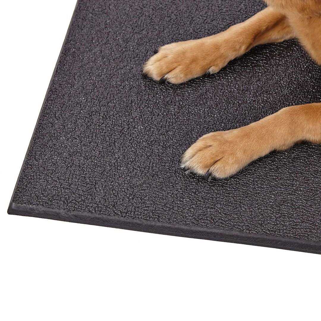 Cushioned Waterproof Dog Crate Mat V23832