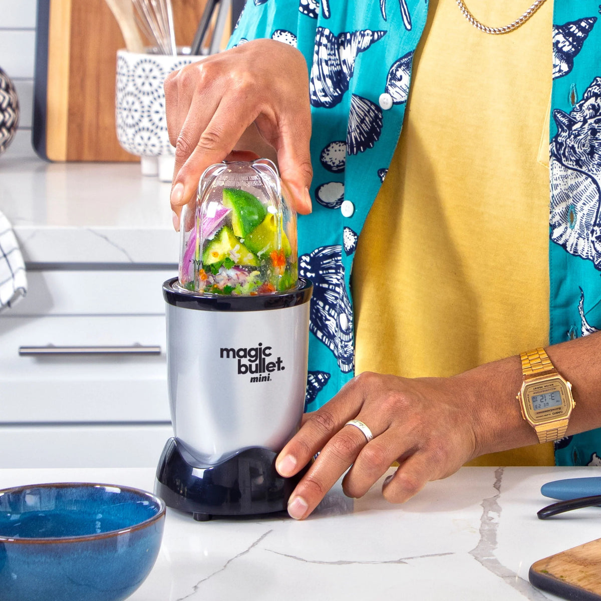 Silver/Black 14 oz. Compact Personal Blender D555517
