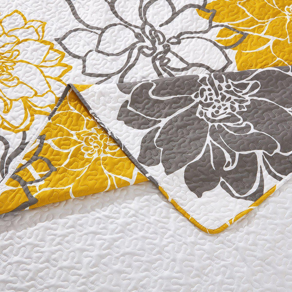 Helena Gold Quilt - Bedspread Set