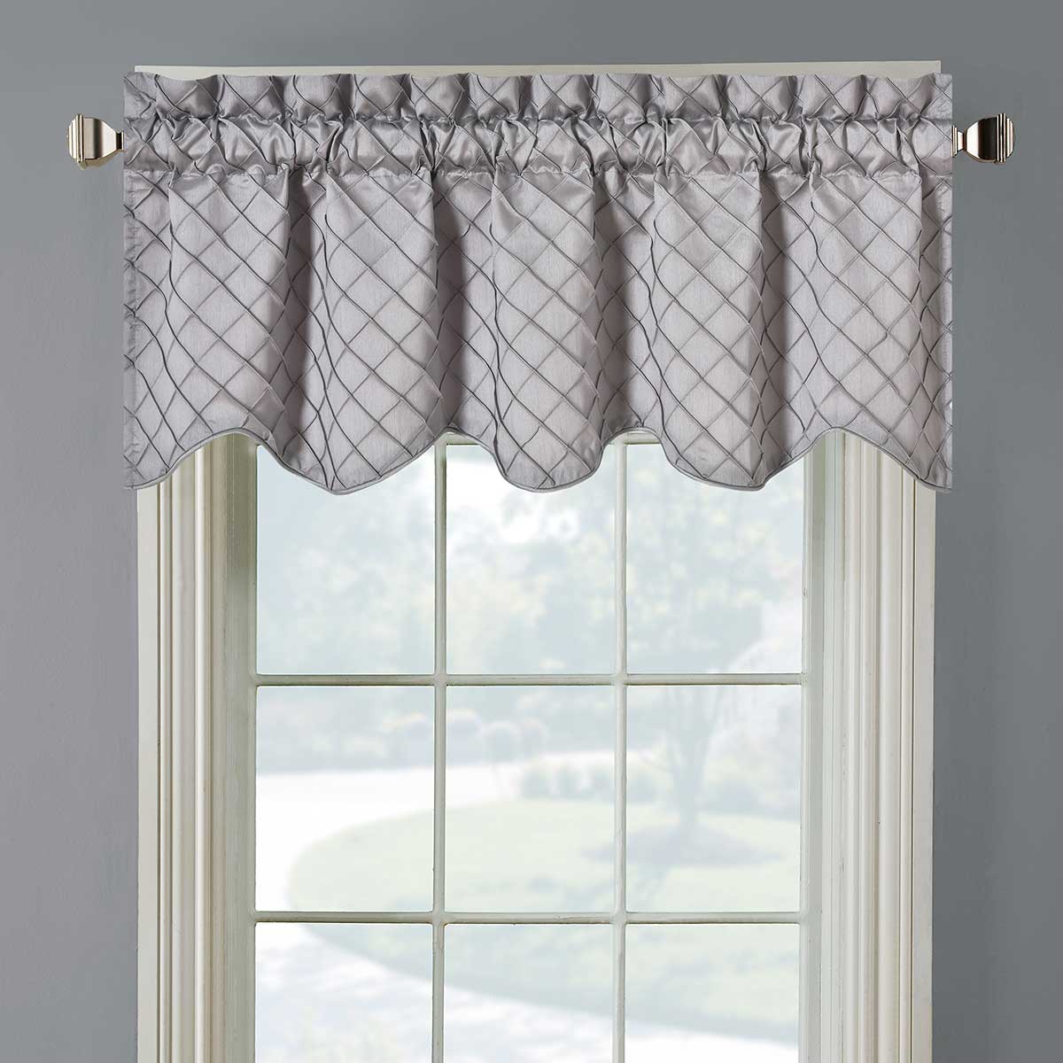 Diamond Pintuck Lined Window Valance 52"Wx17"L (Single)