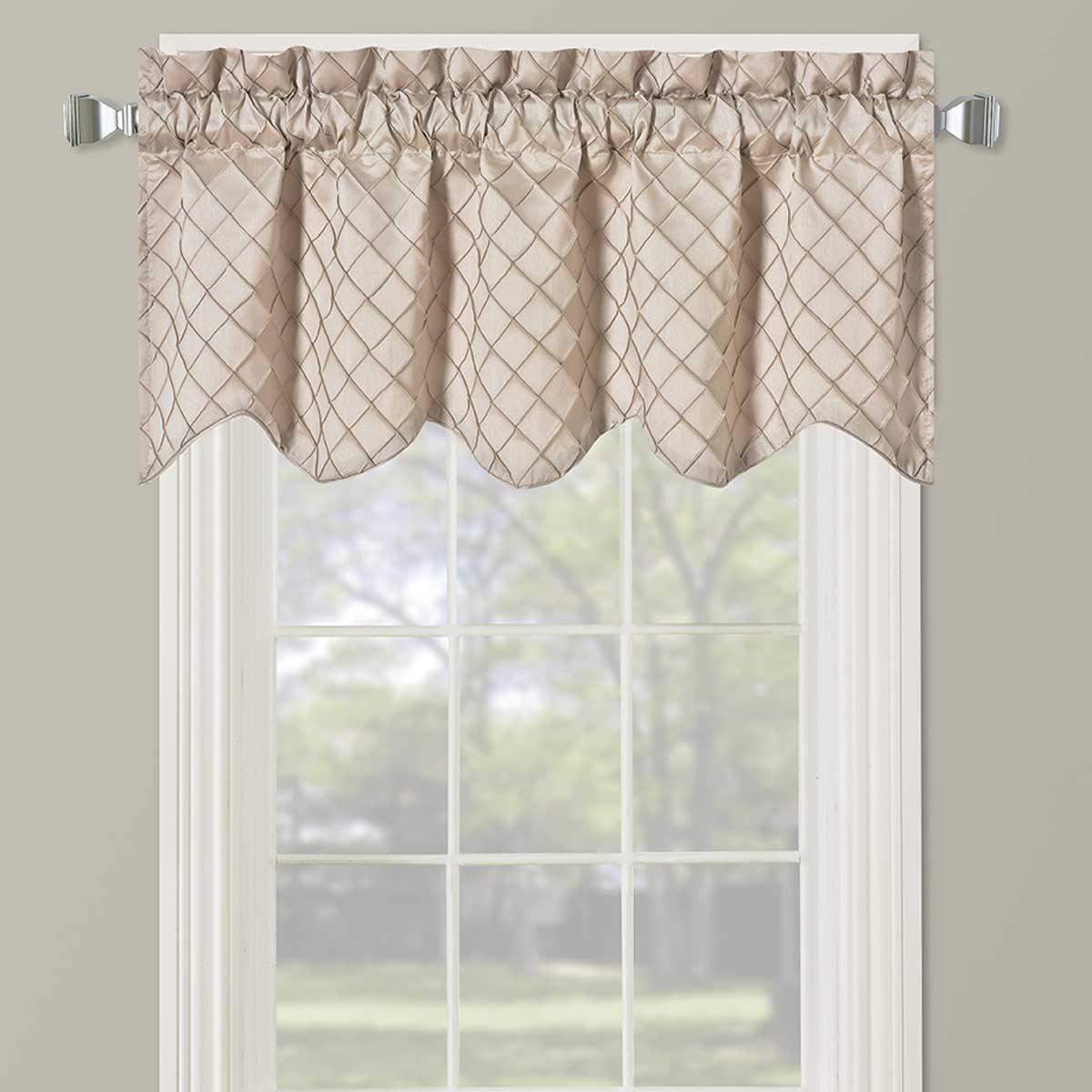 Diamond Pintuck Lined Window Valance 52"Wx17"L (Single)